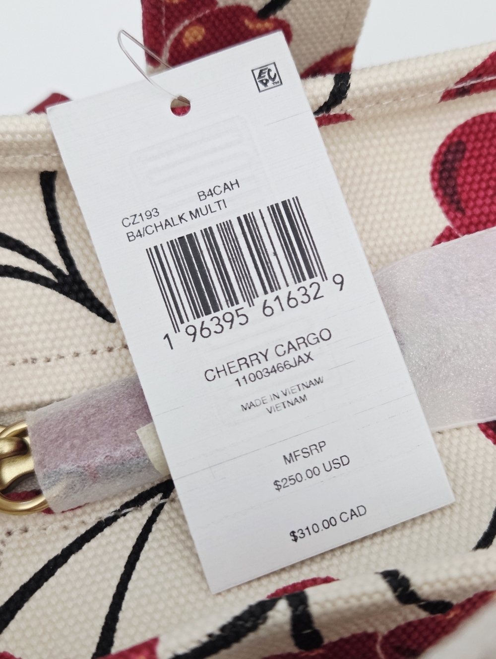 NWT COACH CARGO TOTE BAG WITH CHERRY PRINT - CZ193 LARGEST SIZE - Picture 5 of 10